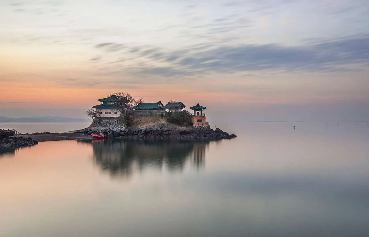 EPDM Roofing: A Complete Guide